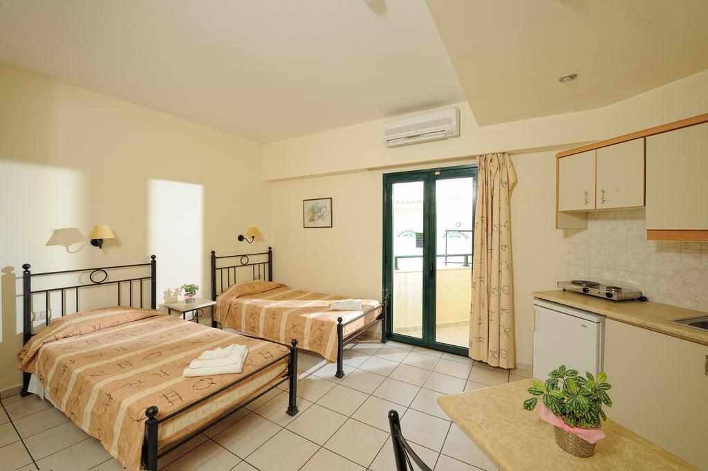 San Giorgio Apartments Малія Номер фото